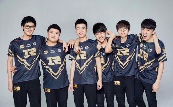 永劫无间与必胜客合作推出全新捆绑包